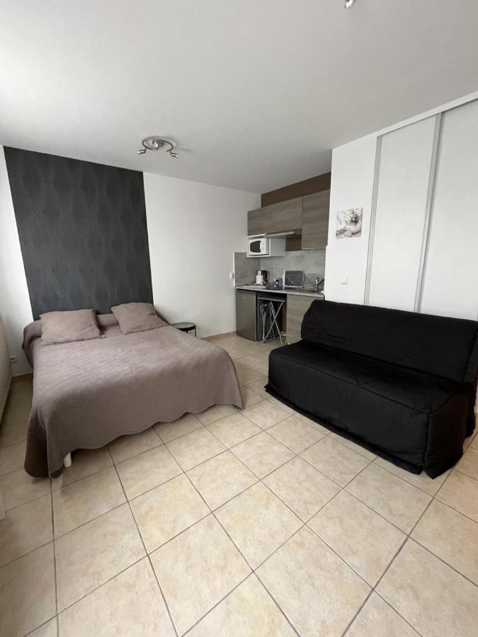 Studio Meuble بوسي سان جورْج المظهر الخارجي الصورة